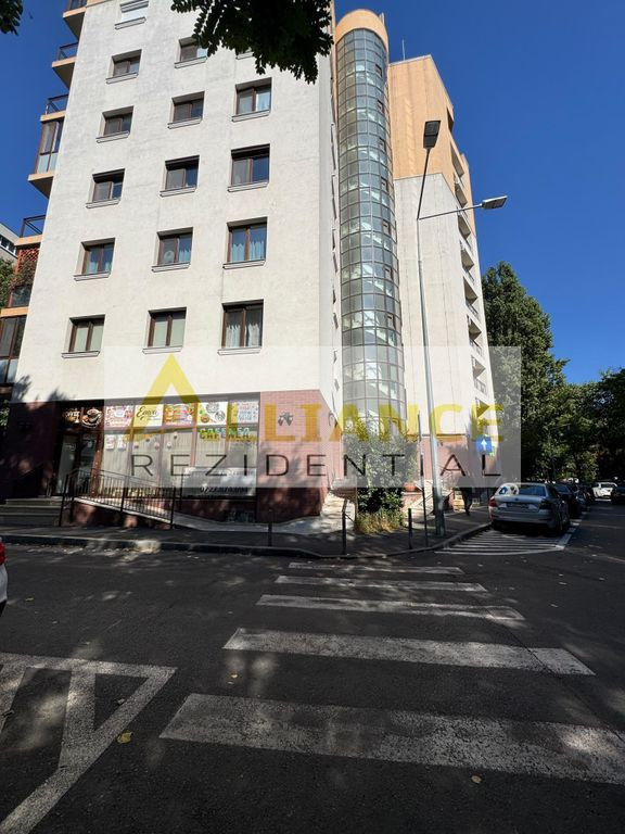 APARTAMENT DEOSEBIT CU 2 CAMERE DE VÂNZARE