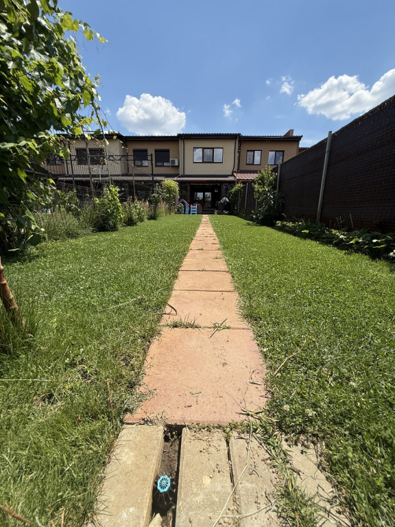Casa 4 camere, 88 mp utili, 20 mp terasa, 193 mp teren - Cal