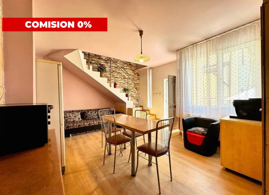 Casa individuala, 6 camere, 3 bai, garaj,acces auto, teren de 411