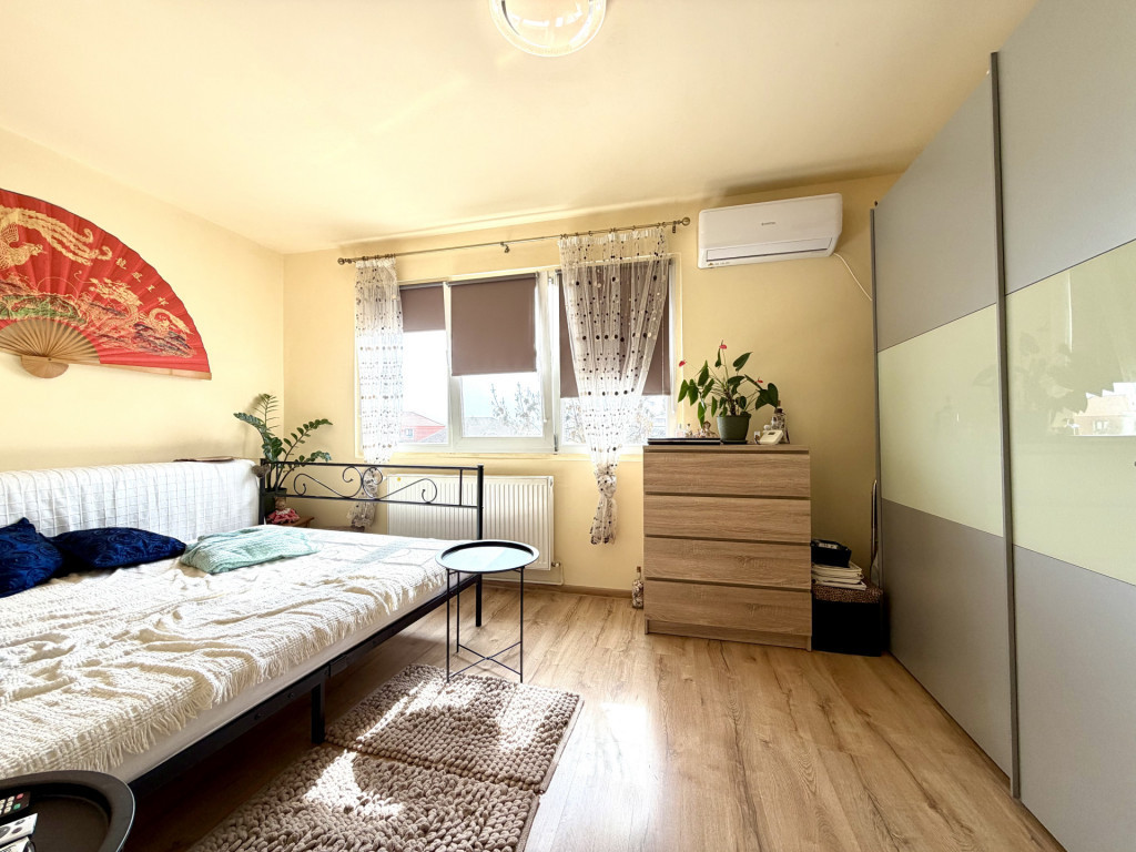 Apartament cu 2 camere, 55 mp utili, etaj 4 - zona Cetatii