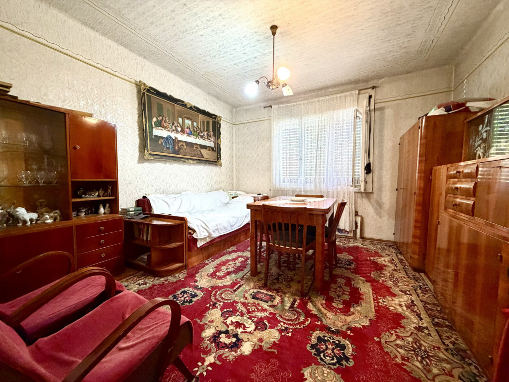 Casa in Timisoara 3 camere, 70 mp utili, 332 mp teren - Zona
