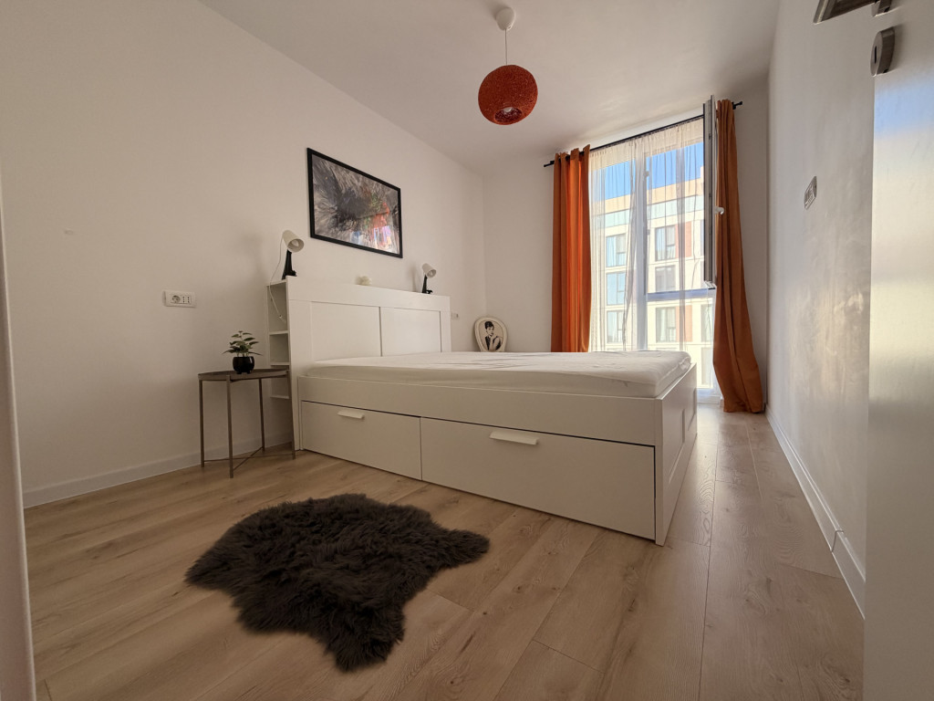Apartament 2 camere, decomandat, 51 mp utili, etaj 4, loc de