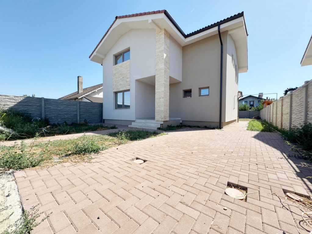 CASA INDIVIDUALA NOUA, 5 camere, 460 mp teren, 150 mp utili