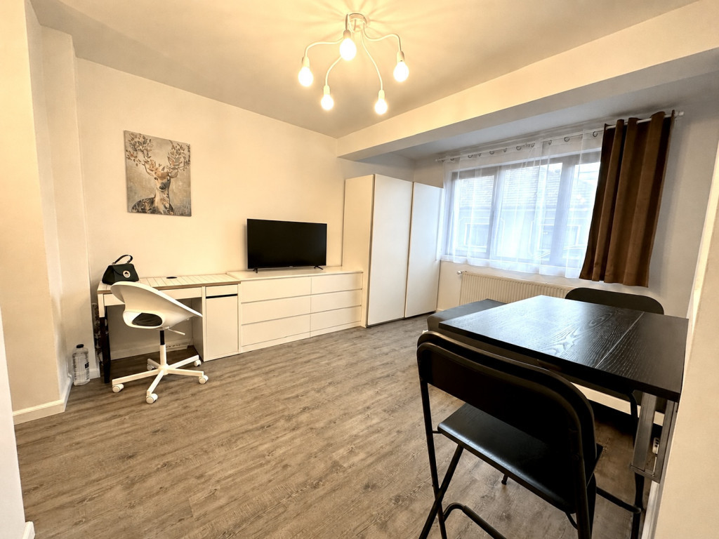 DE INCHIRIAT - Apartament modern cu 1 camera, 28 mp utili -