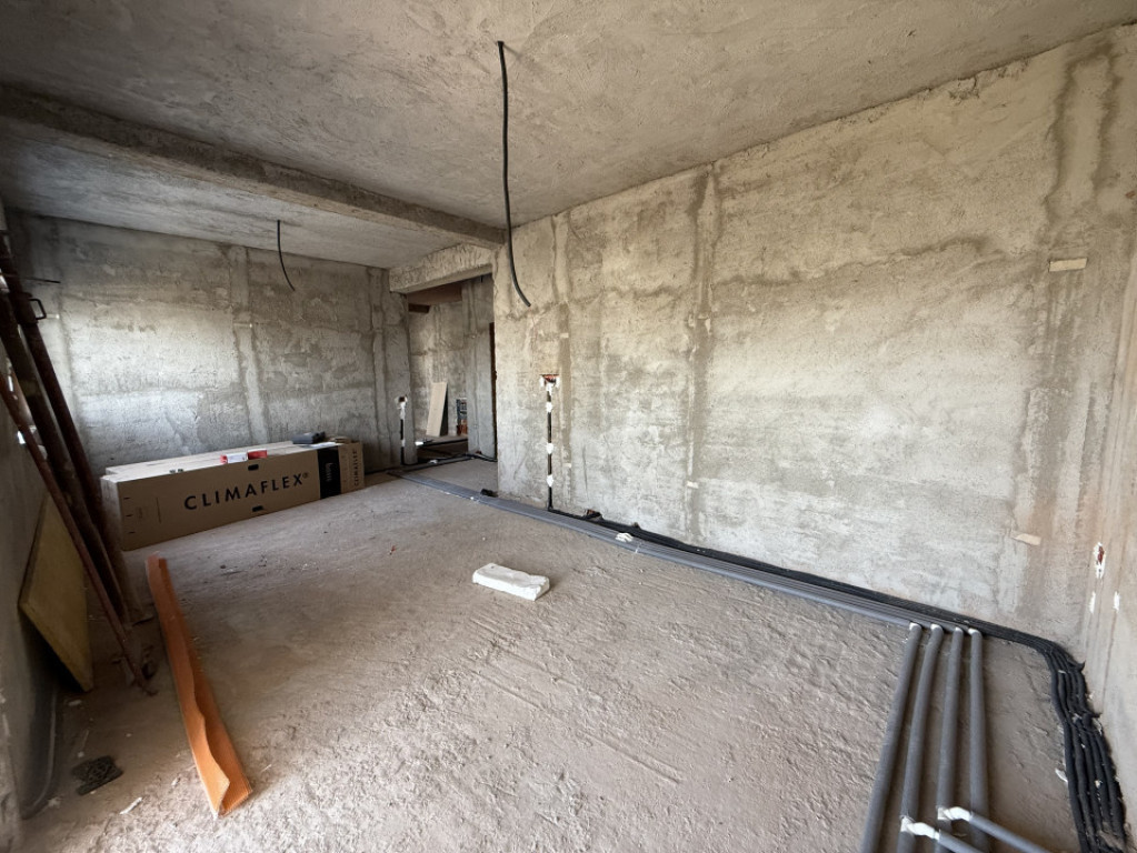 Apartament 3 camere, 69 mp utili, 23 mp terasa,etaj 1 - Urse