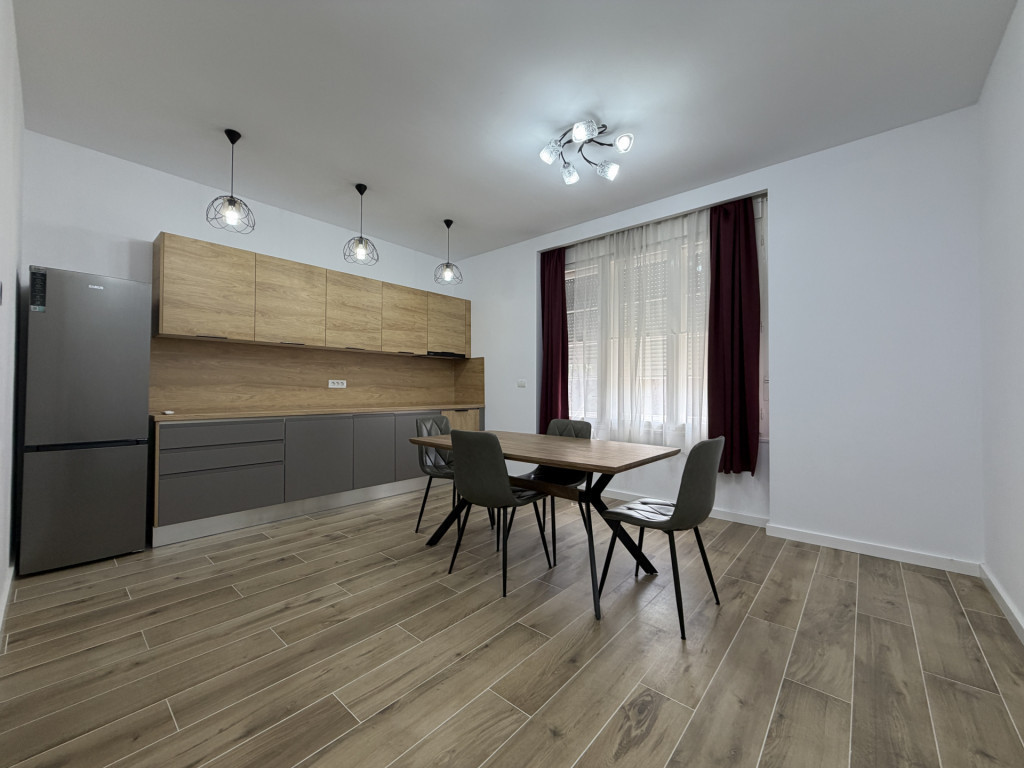 Apartament 2 camere, 104mp utili, etaj 2, parcare - Centru T