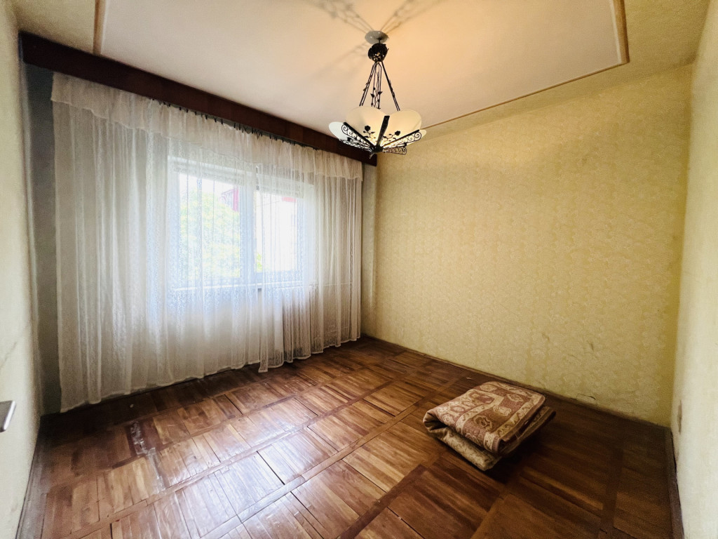 Apartament cu 3 camere, etaj 3 - Calea Aradului