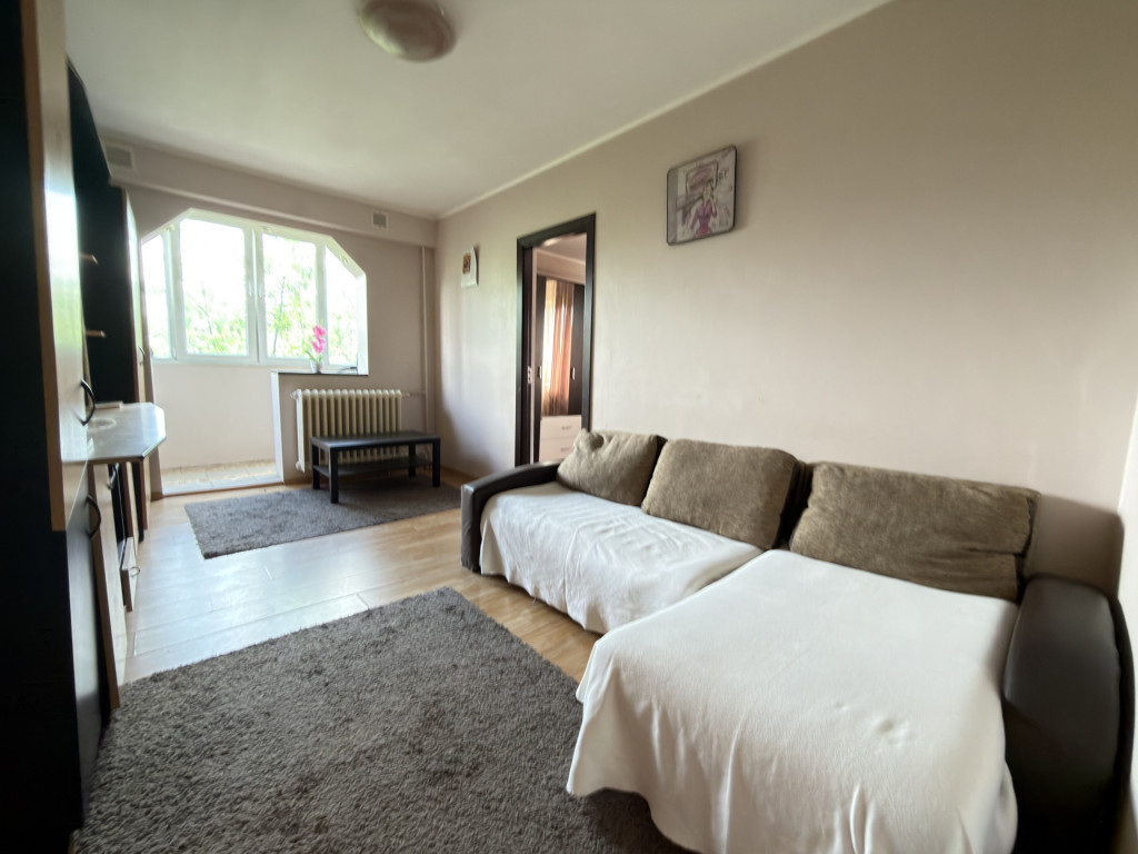 Apartament 3 camere, 42 mp - zona Dacia