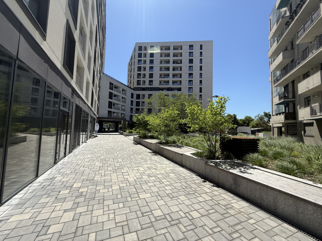 Spatiu Comercial 71mp- City of Mara- Circumvalatiunii- Comis