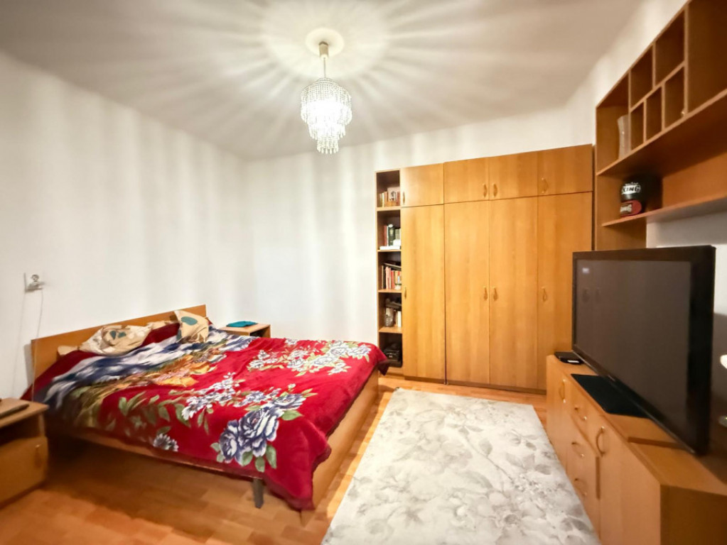 Casa cu 3 camere, 100 mp utili - zona Blascovici