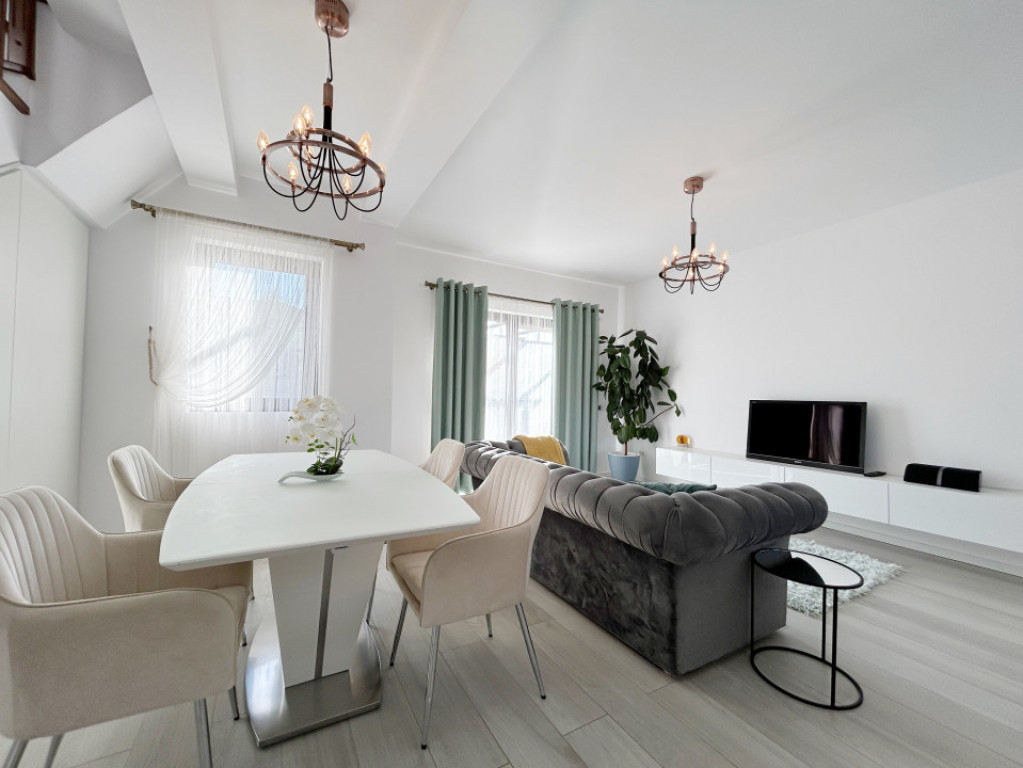 Duplex 3 camere, 90mp utili, 330 teren, mobilat utilat in Mo