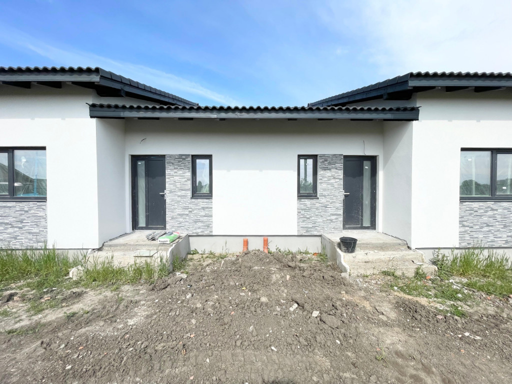 Duplex 3 camere cu toate utilitatile, 72mp utili, 375mp tere