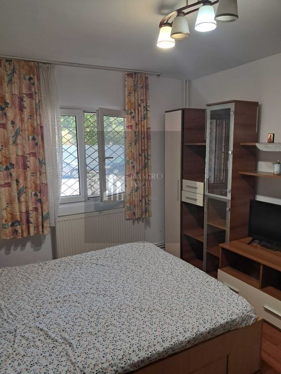 Garsoniera 30mp centrala proprie Sos Giurgiului