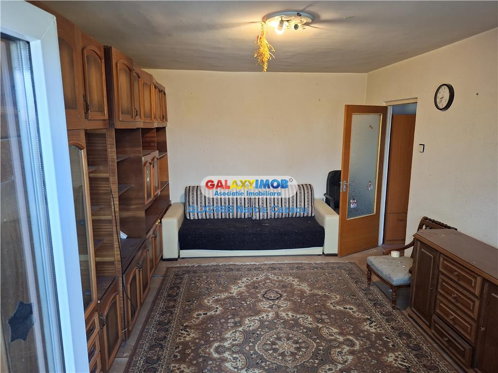 Aviatiei 2 camere 57 mp etaj 4 ,2 balcoane , bloc din 1984