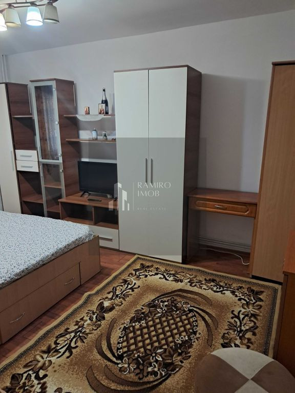 Garsoniera Soseaua Giurgiului / Ilie Oprea / Centrala proprie