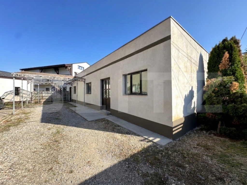 Spațiu de închirat, 283 mp hala, 235 mp birouri, zona Iris