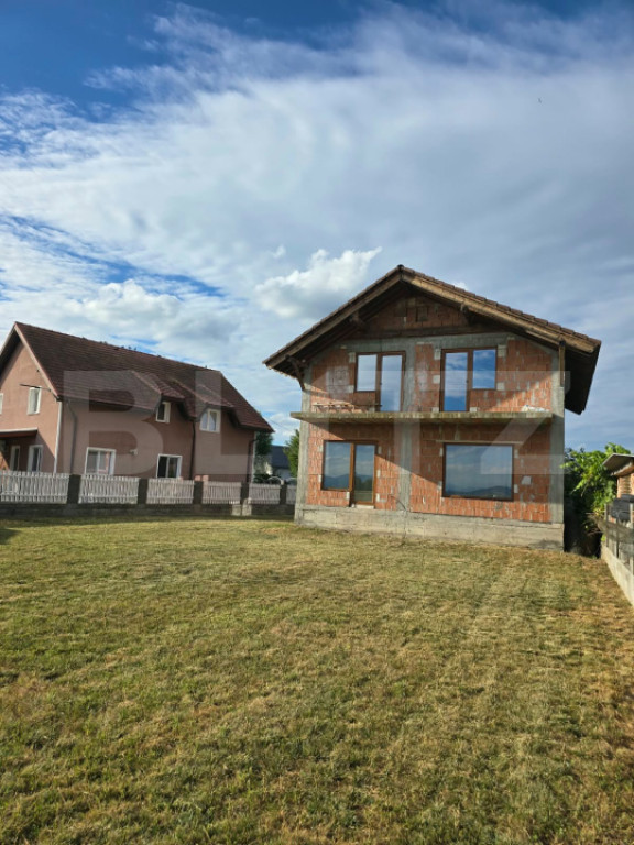 CASA MODERNA 155 MP UTILI LA 10 MIN. DE DEVA SITUATĂ ÎN SA