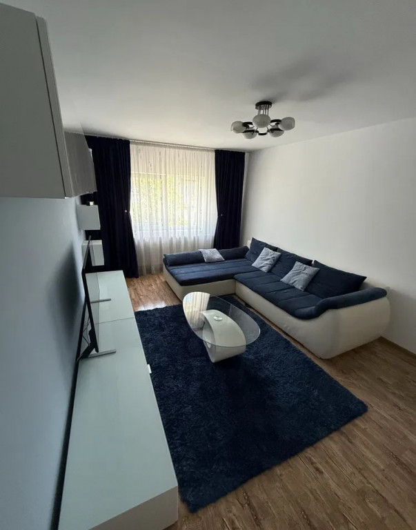 Apartament 2 camere decomandat | Centrala | Zona Lipovei
