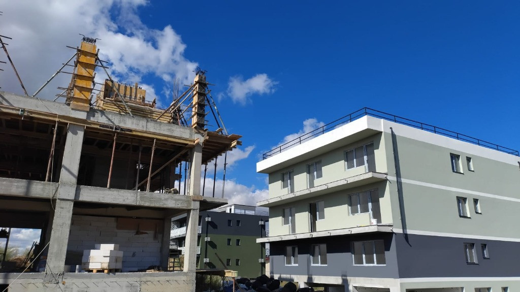 Apartament 2 camere de vânzare în Ovidiu – 57mp, parcare, periferie
