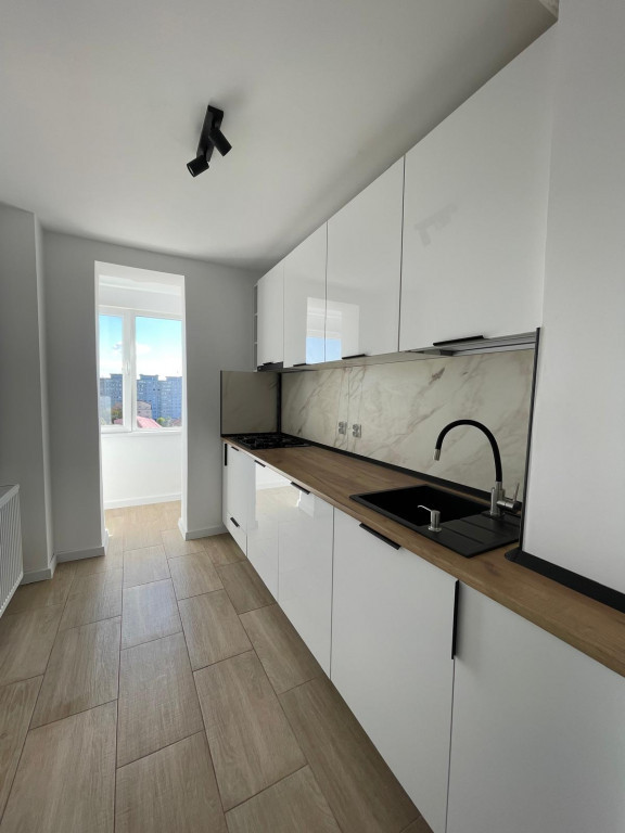 Apartament 3 camere | Renovat complet | Zona Calea Sagului