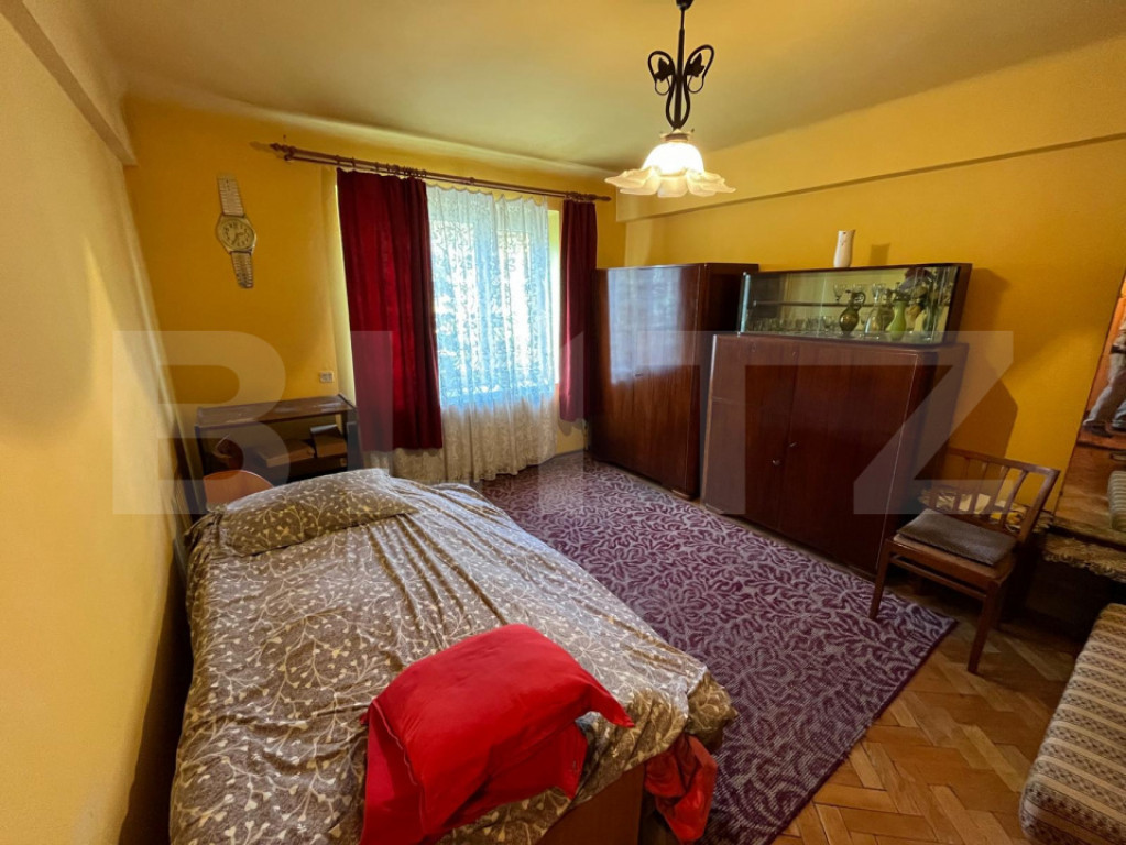 Garsoniera cu parcare in curte interioara, langa Centru Isto