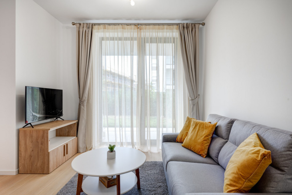 Studio cu gradina si loc parcare | prima inchiriere | The I