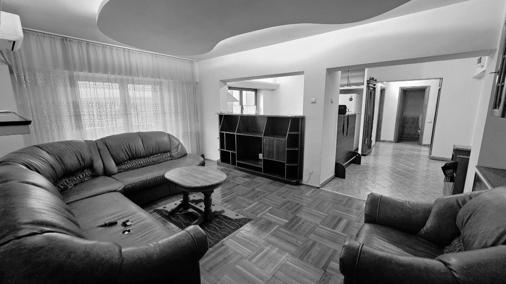 Apartament 3 camere , in Fundatie,INDEPENDENTEI UMF