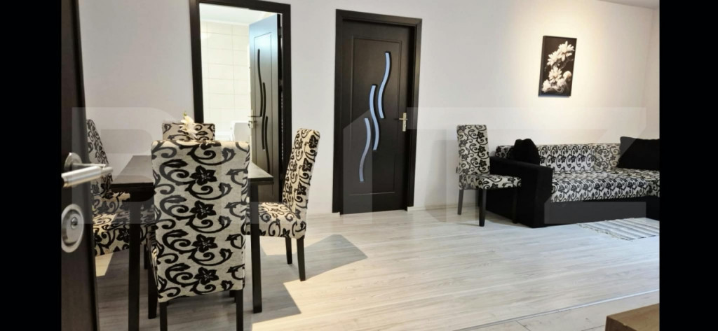 Apartament 2 camere, 47 mp, zona Eroilor