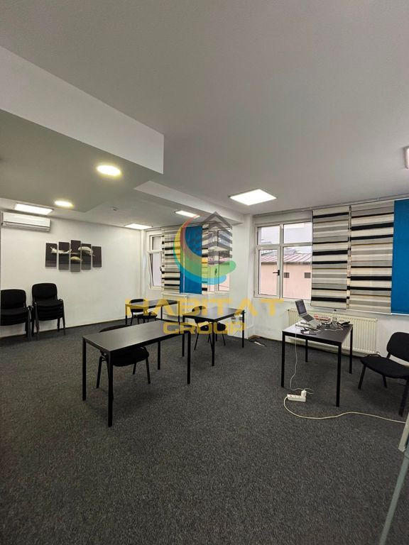 Spațiu pentru birou sau activități educaționale – aprox. 50 mp Zona Tineretulu