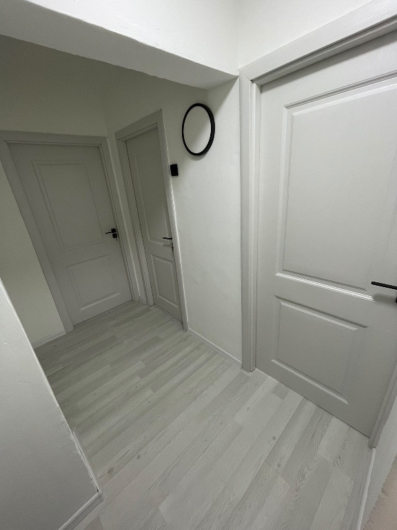 De vanzare Apartament 2 camere Decomandat Berceni - Luica