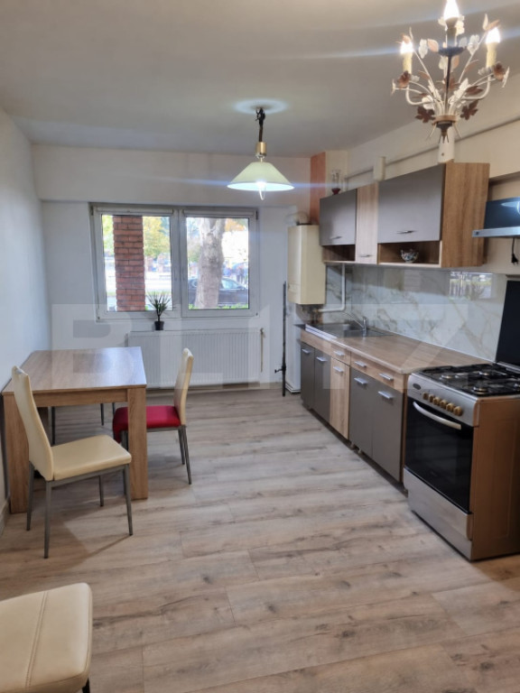 Apartament 3 camere, 72 mp, recent renovat, parter înalt,