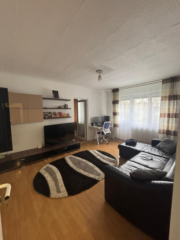 2 camere | parter | boxa | bloc anvelopat | mobilat si utila