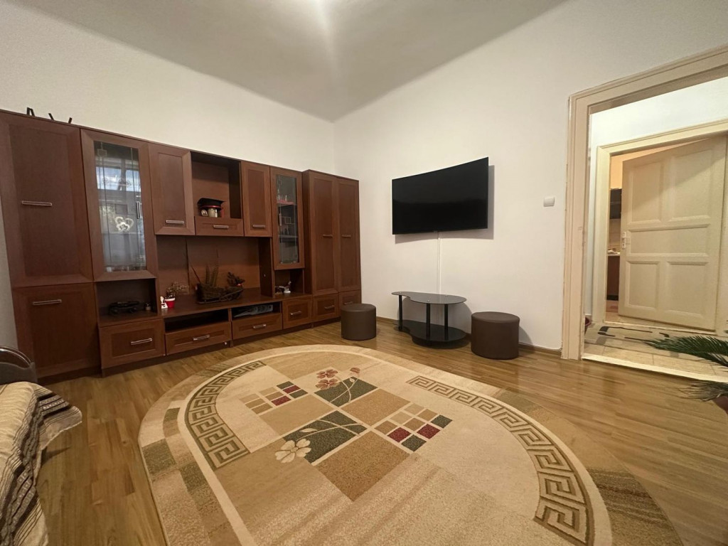 2 camere | centrala proprie | mobilat si utilat | gradina |