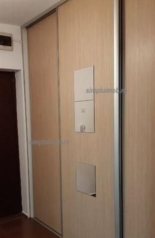 2 Camere spatios mobilat mtilat langa Metrou Titan Sector 3