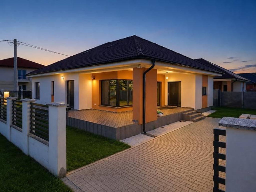 Casă P+M în Săcălaz | 6 camere | 3 băi | 213 mp constru