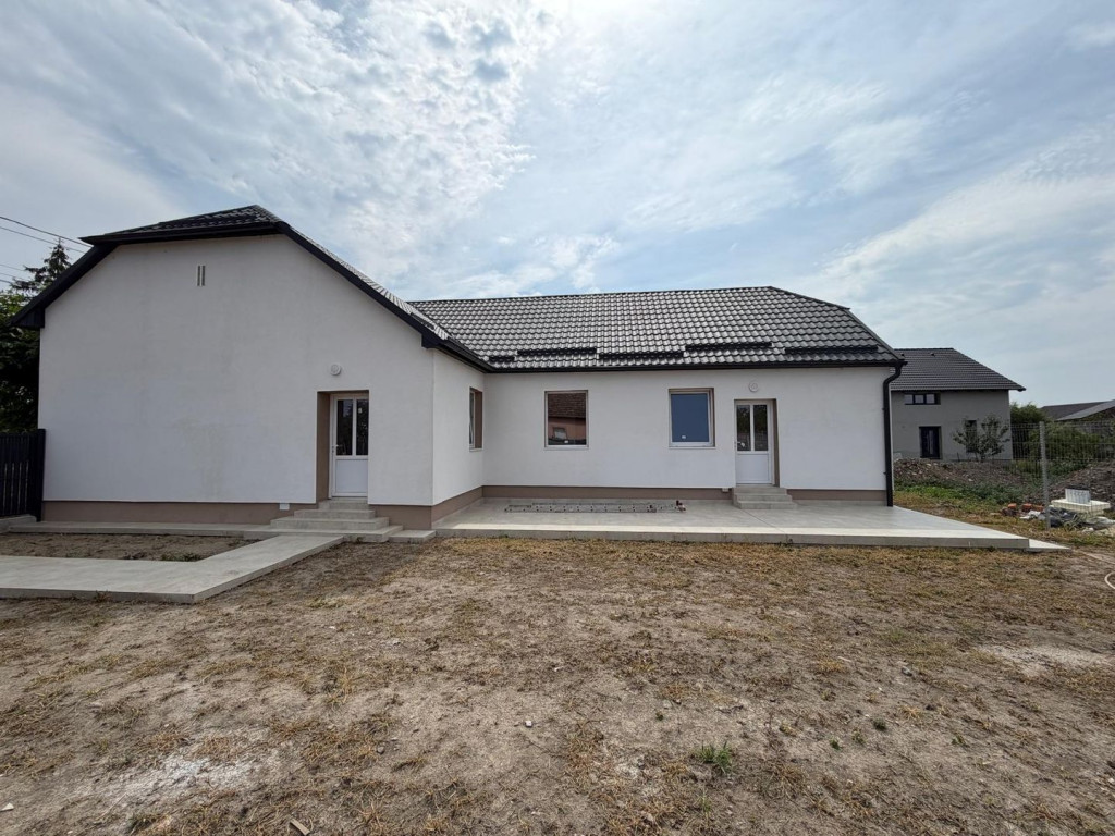 Casa Individuala | Parter | 120 mp utili | Toate utilitatile