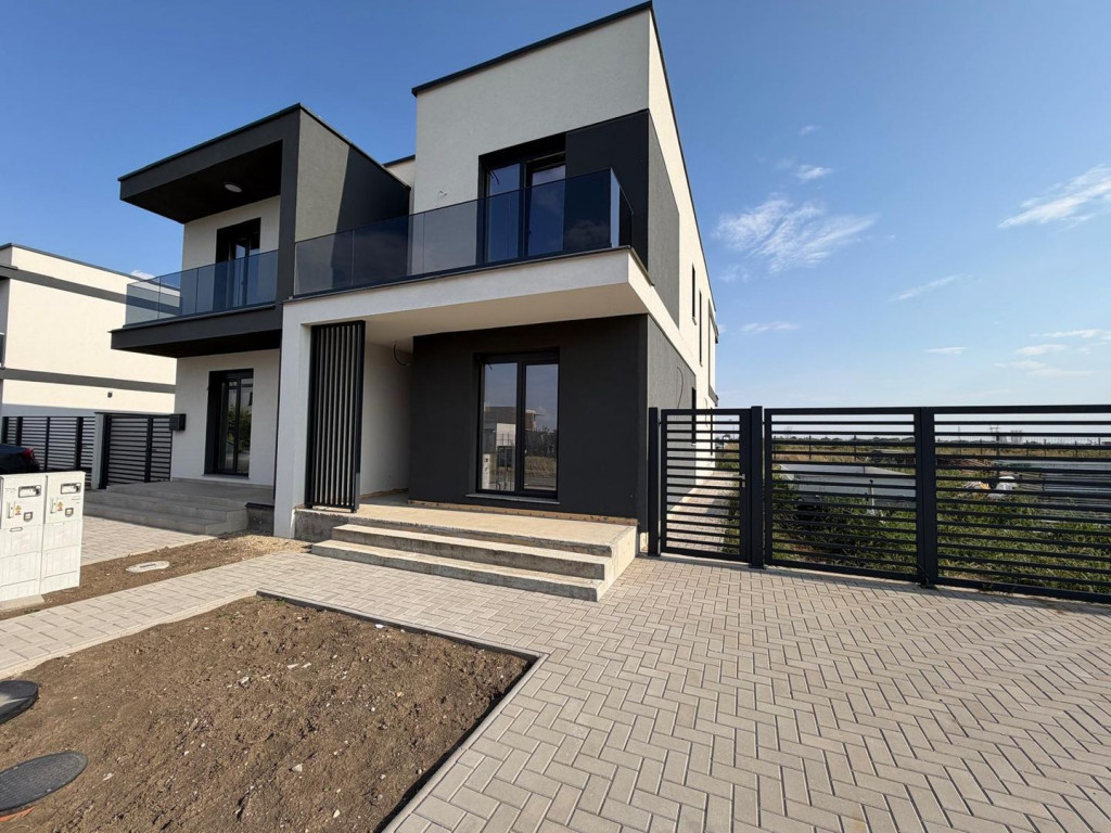 Duplex | Finisaje premium | Curte generoasa | Toate utilitat