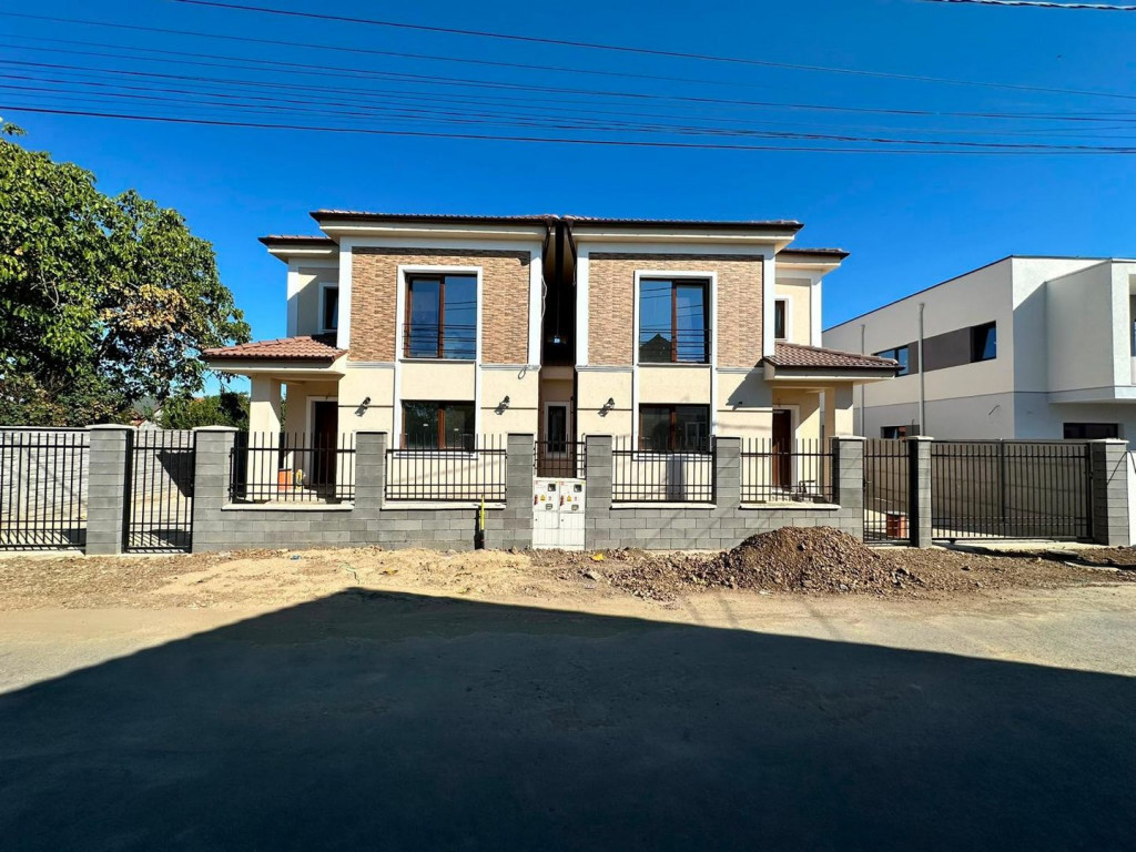 Duplex despartit prin camera tehnica | 4 camere | Toate util