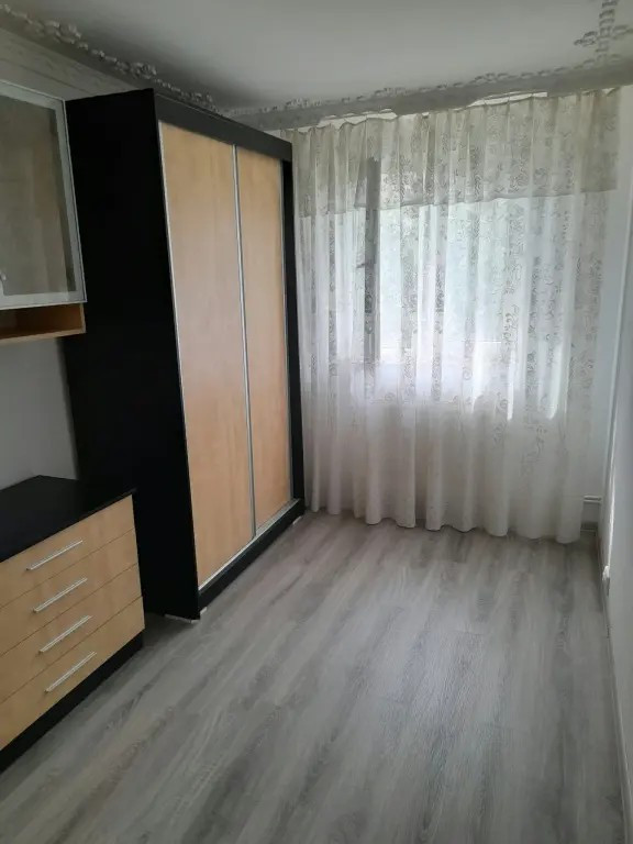 Apartament de inchiriat 3 camere Central