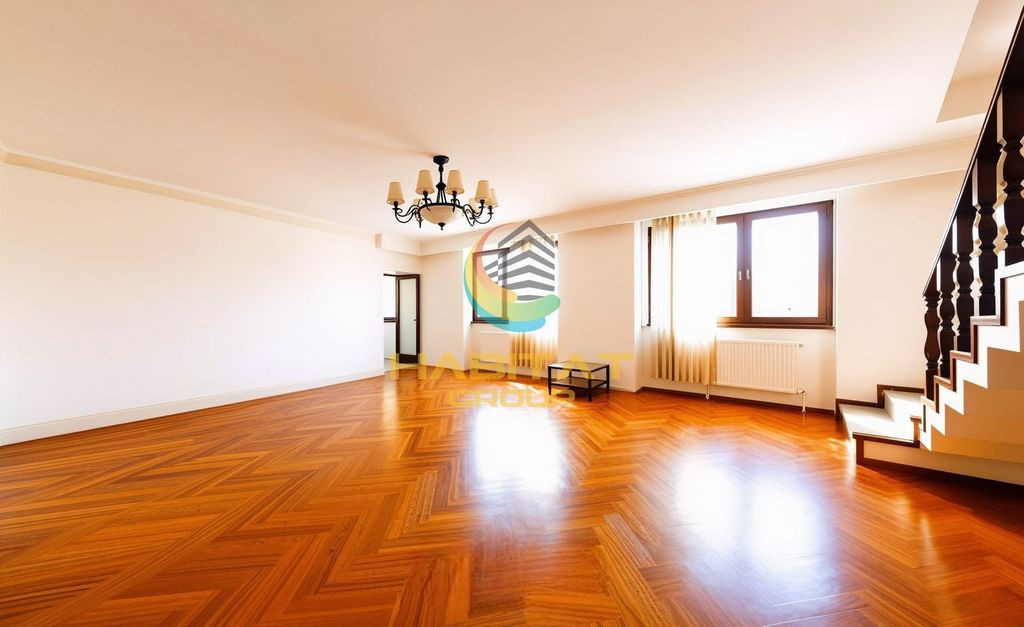 Duplex- 3 camere -garaj+ boxa+ curte- Cotroceni