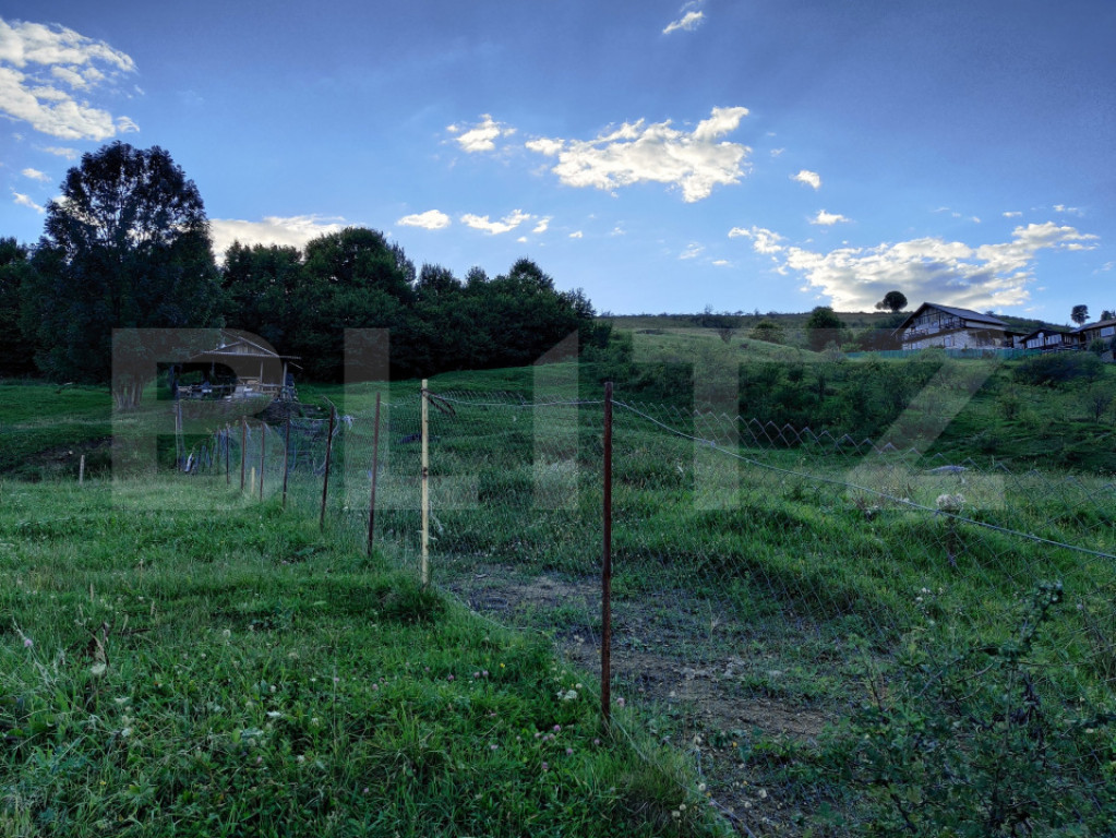 Teren, construilbil, 4676mp, 46000 Euro, Gura Humorului
