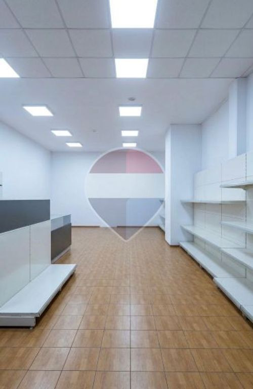 Spațiu Comercial-Inchiriere-Zona Orasul de Jos