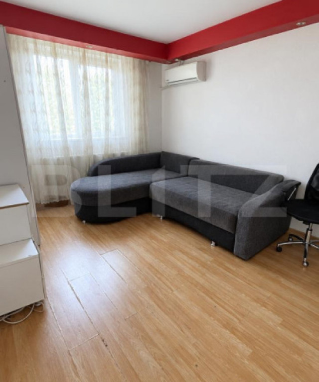 Apartament cu 2 camere, 37 mp, zona Trivale