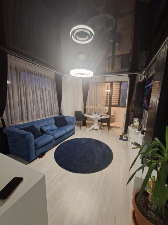 Apartament 2 camere, 42.40 mp, zona Consul