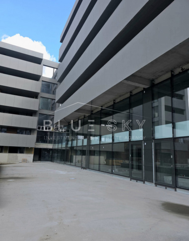 Duplex 3 camere, 3 băi și terasă de 28,17 mp | Blue Bike