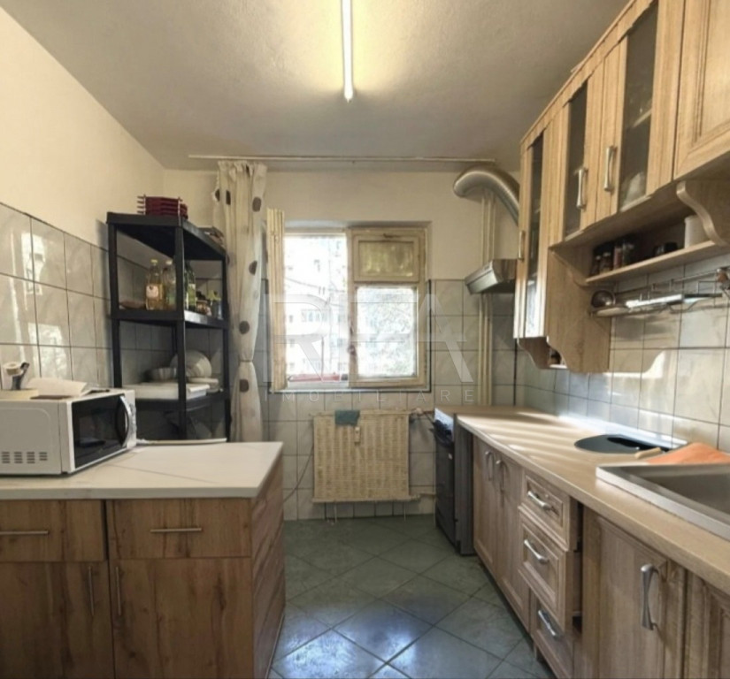3 camere, et 5/8, bloc 1985, 65mp-Crangasi