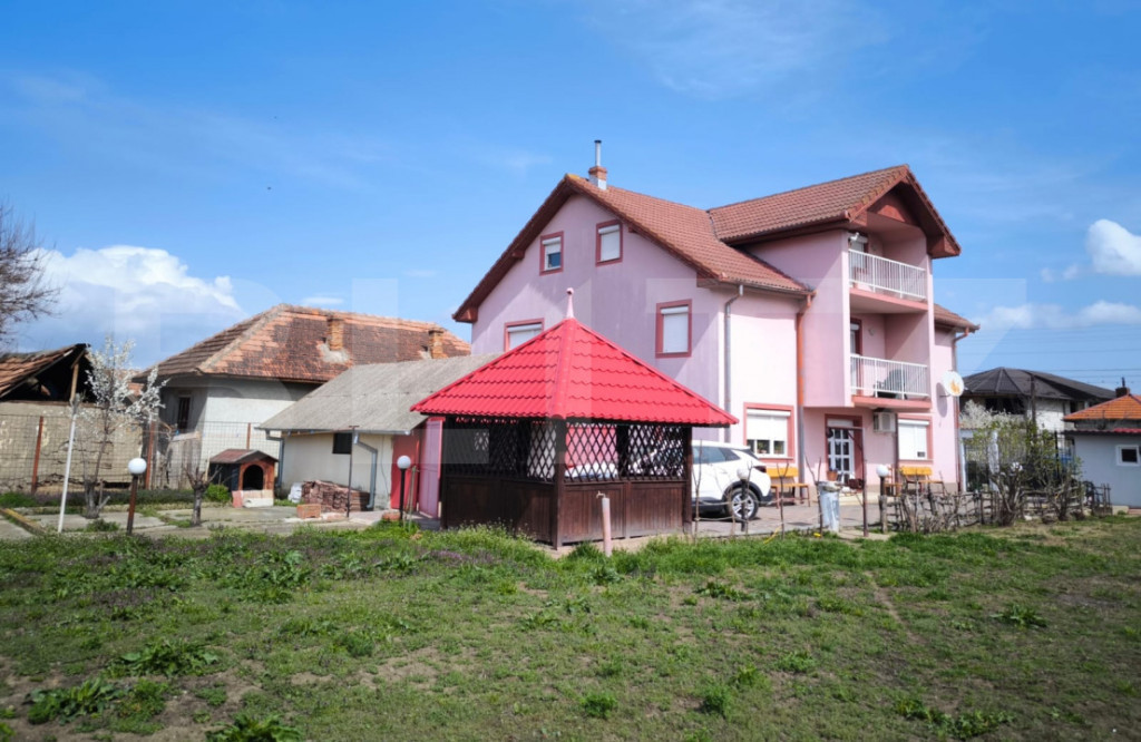 Casă de închiriat, 252 mp, zona Exterior Sud