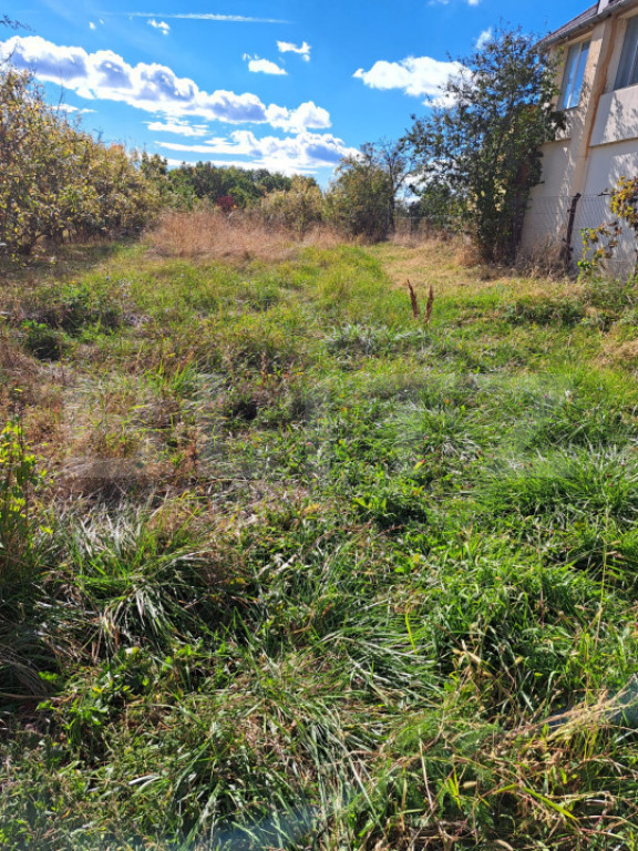 Teren intravilan 2.992 mp | Utilitati la proprietate | Poten