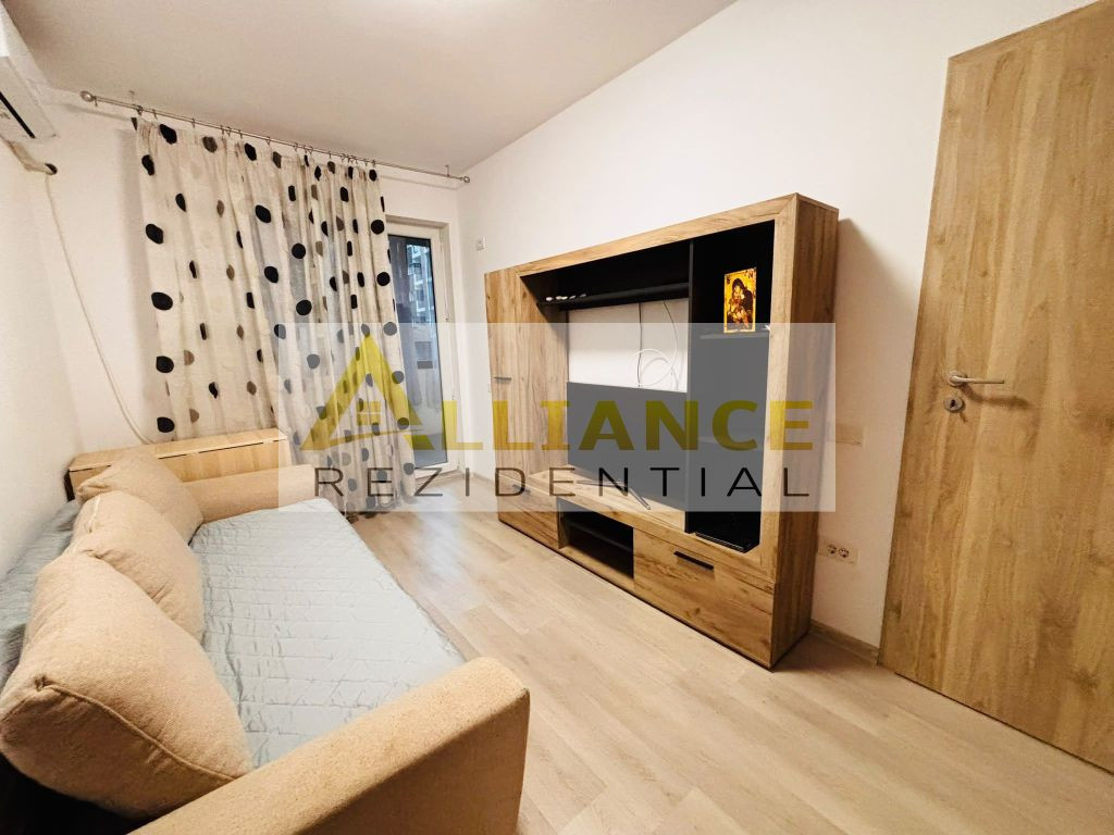 Ap.tip studio,mobilat/utilat modern,se ajunge usor la metrou.