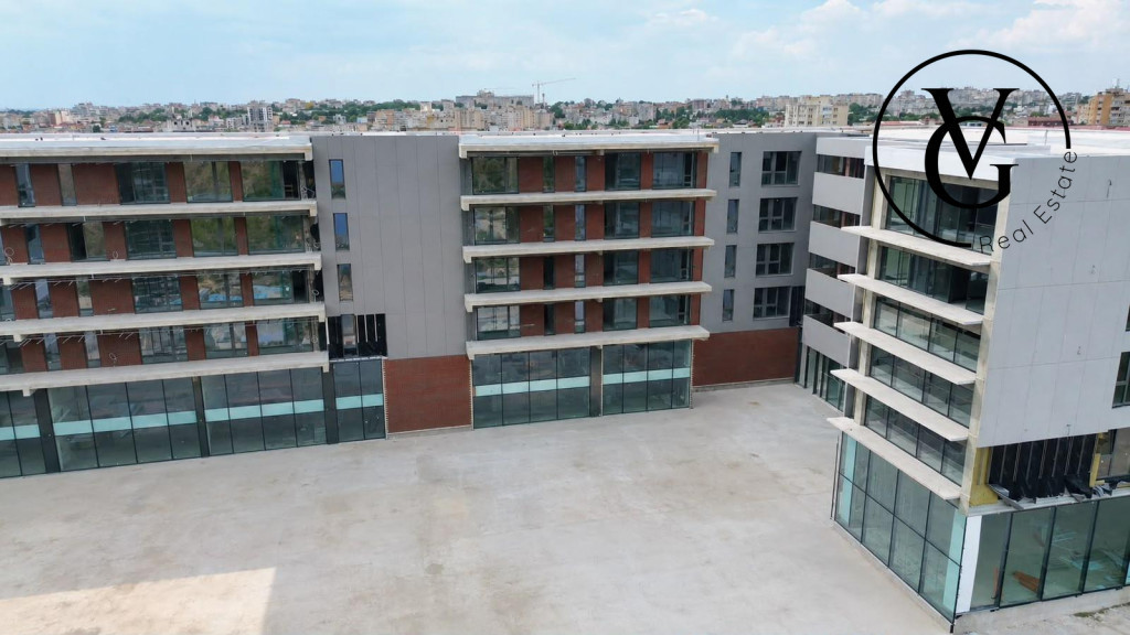 Spatiu comercial | 226mp | Inel I | BLUE BIKE EDEN